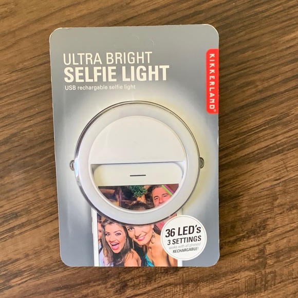 Pottery barn teen ultra bright selfie light